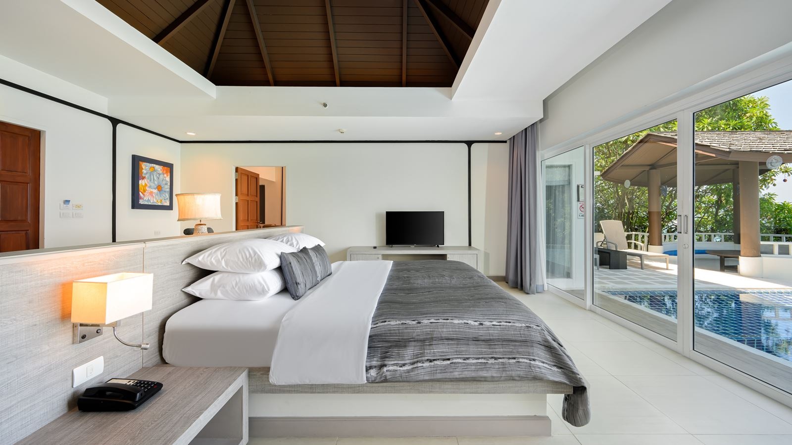 rooms-1-bedroom-pool-villa