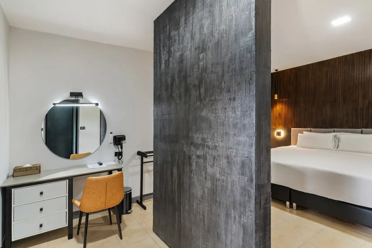 rooms-2-room-family