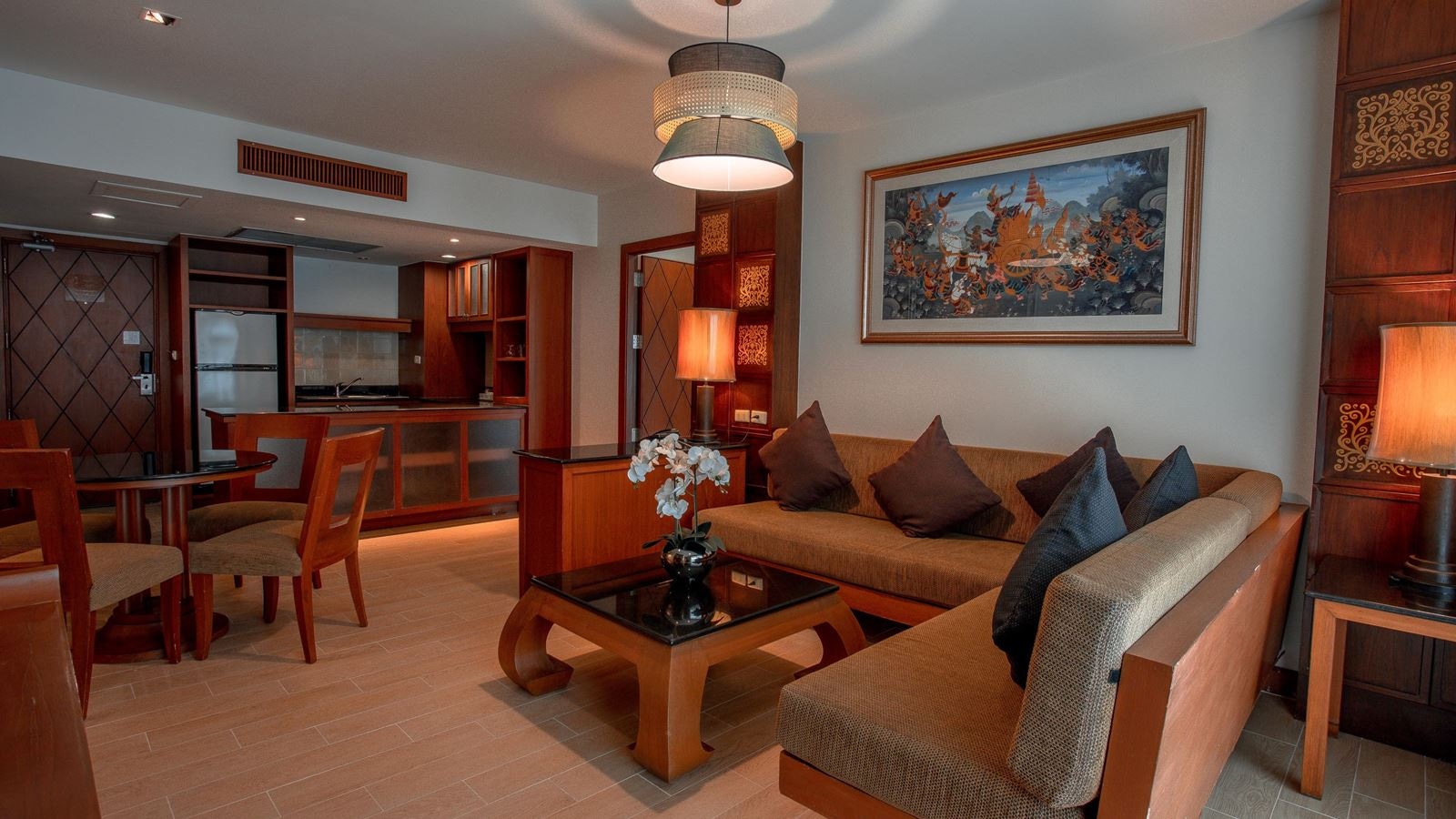 rooms-royal-suite