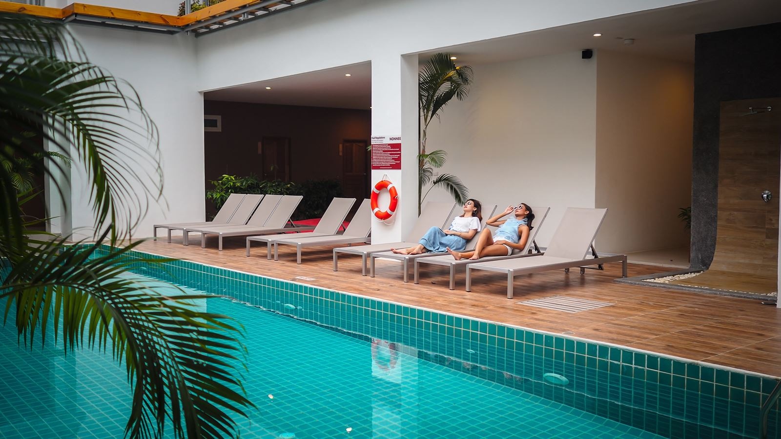pools-indoor-pool