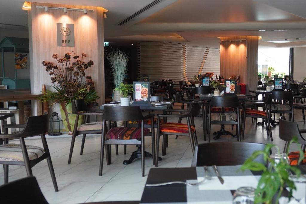 restaurants-restaurants