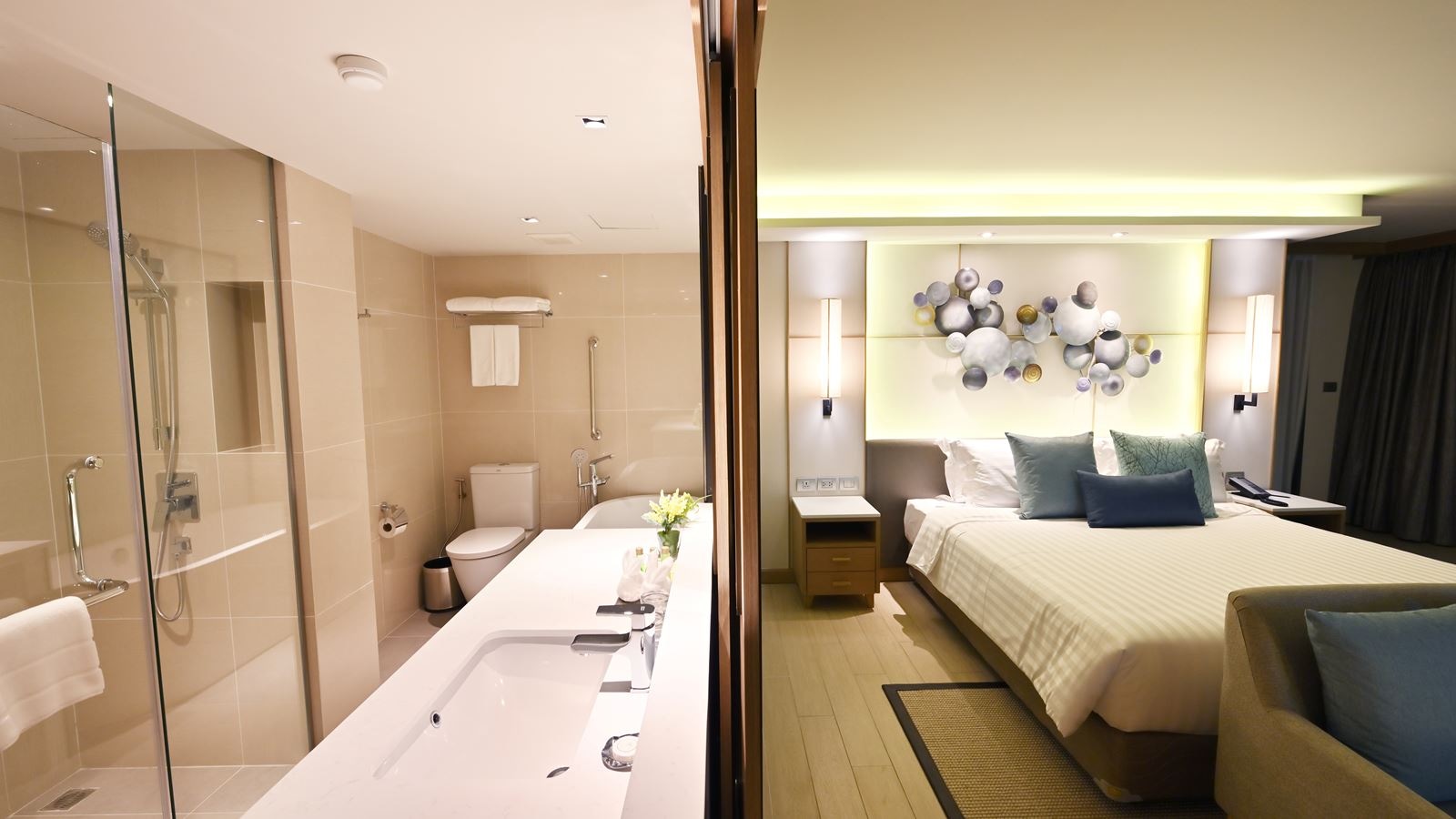 rooms-royal-suite