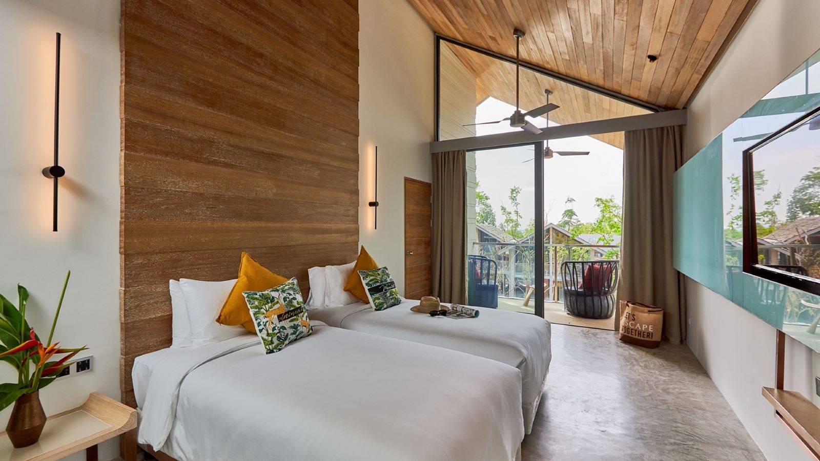 rooms-deluxe-room