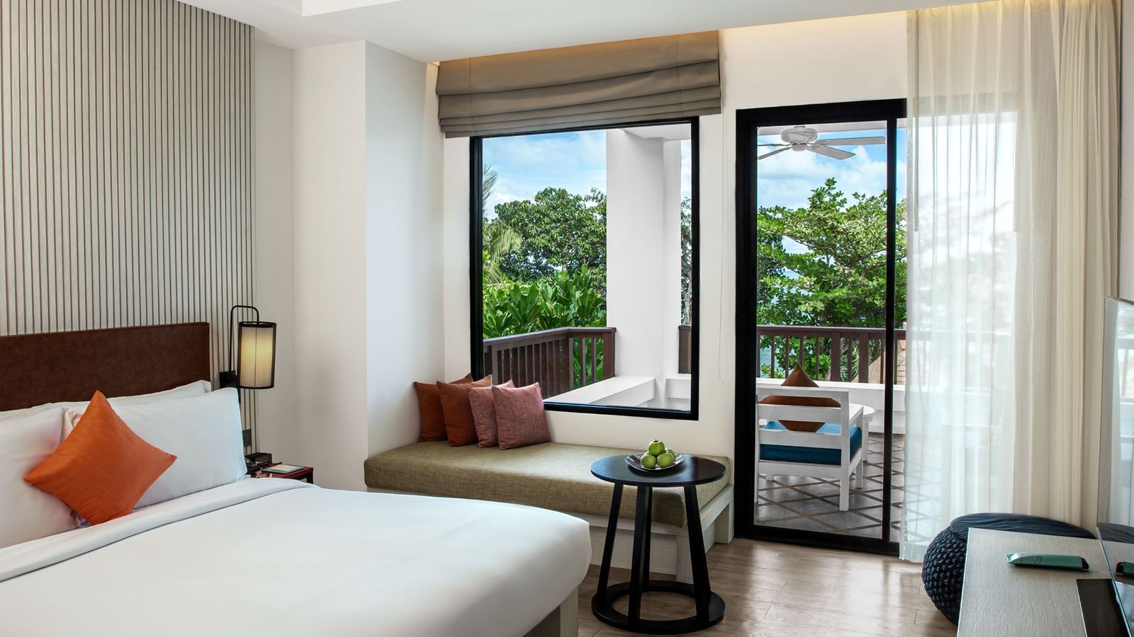 rooms-avani-room