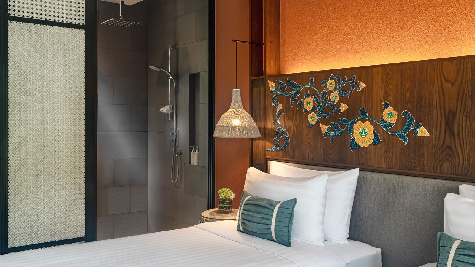 rooms-deluxe-pool-access