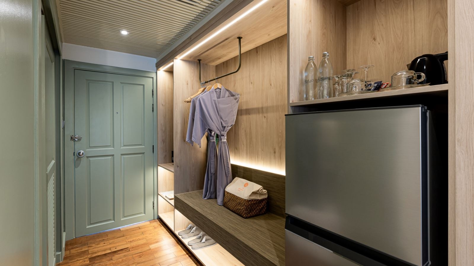rooms-deluxe-room