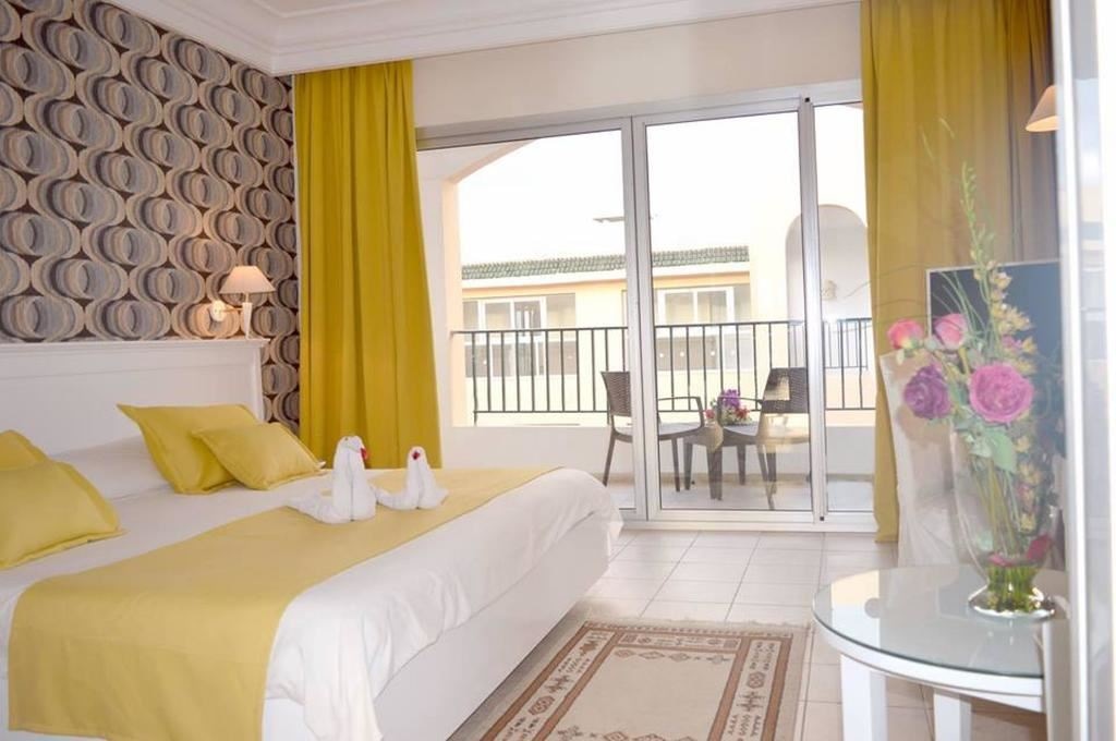 rooms-room-standard