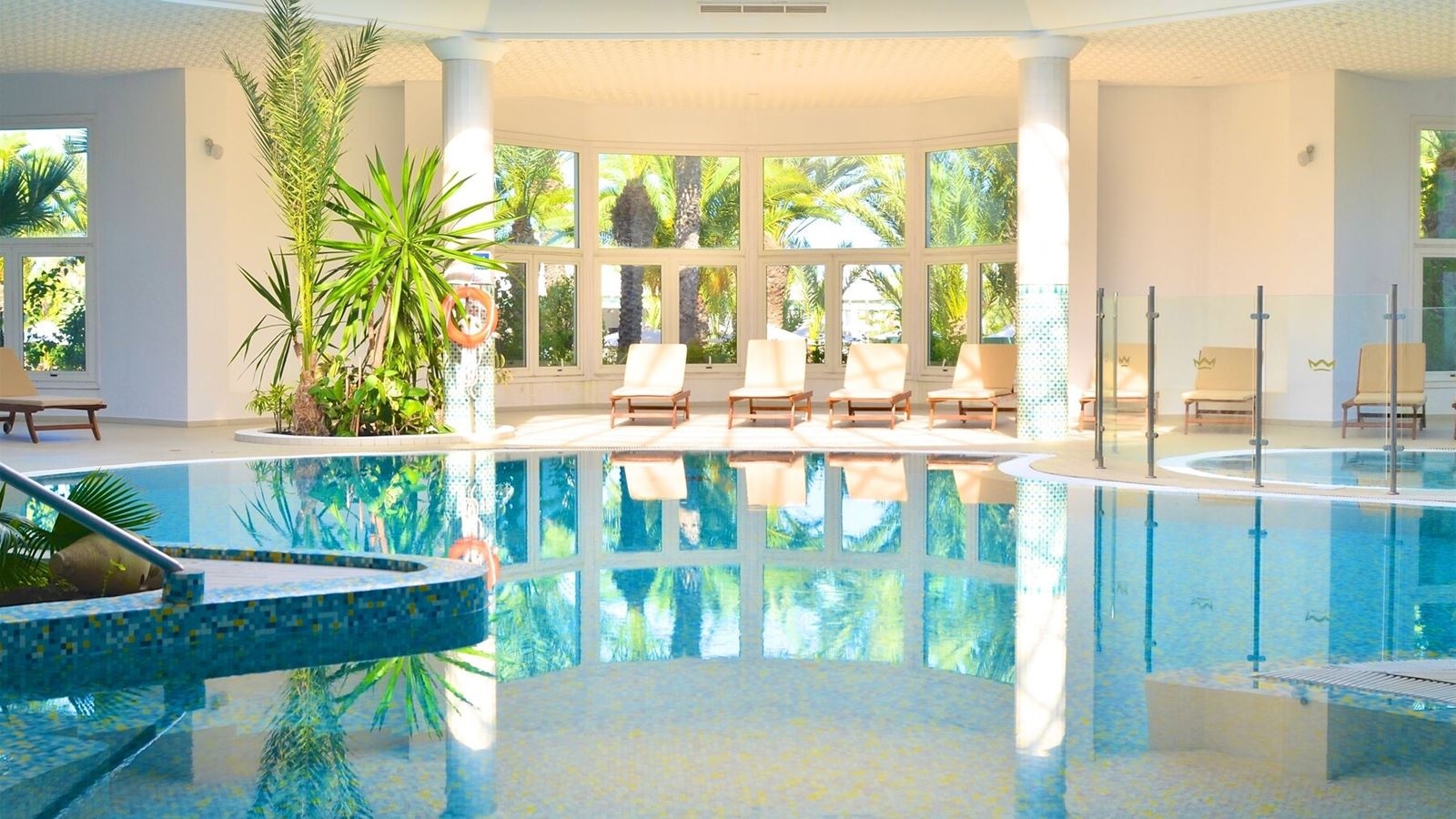 pools-indoor-pool