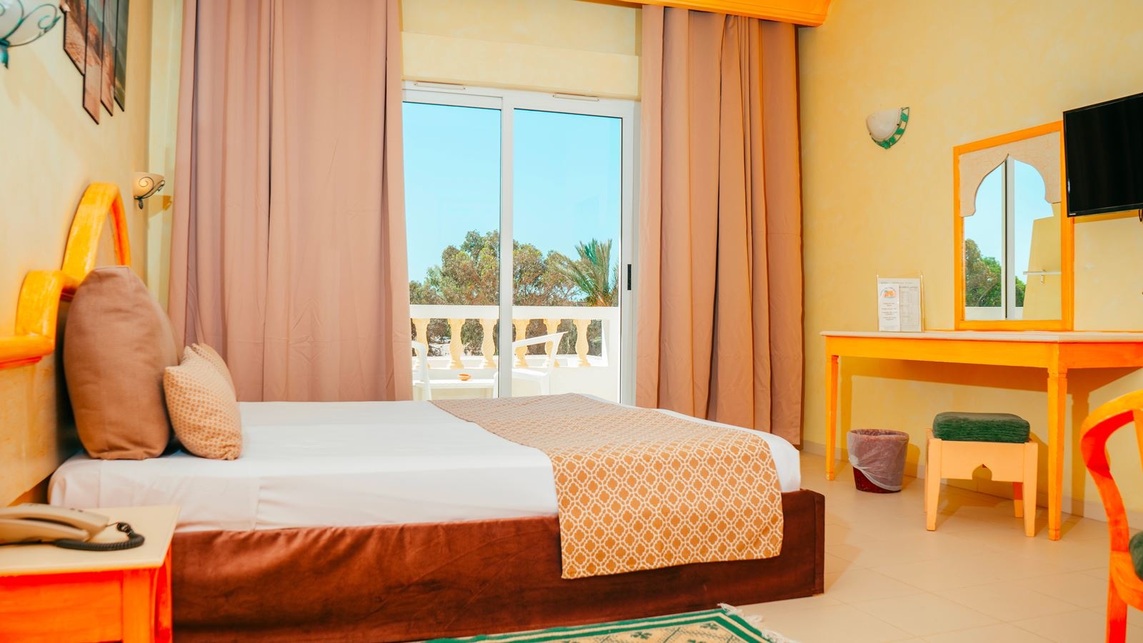 rooms-standard-room