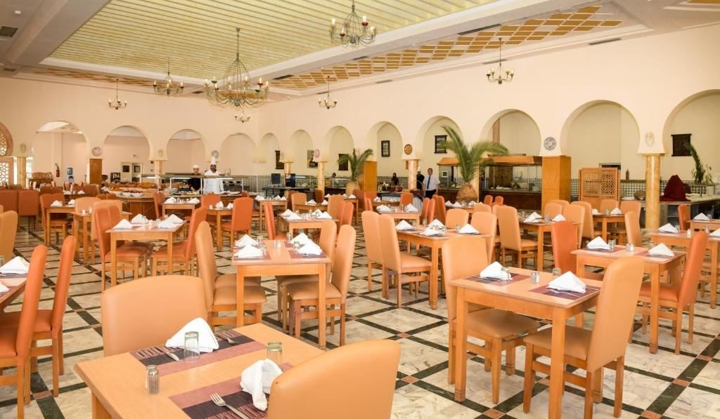 restaurants-restaurant-buffet