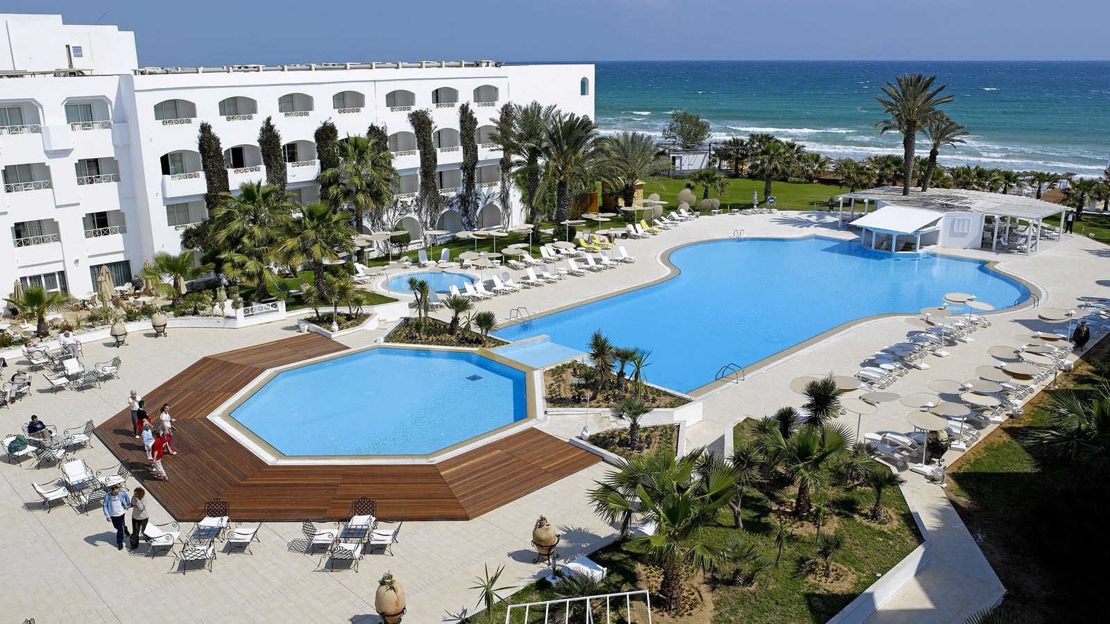 pools-outdoor-pool
