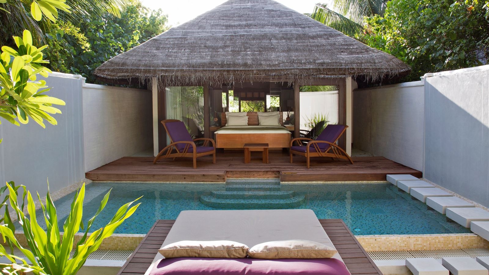 rooms-island-villa-with-pool