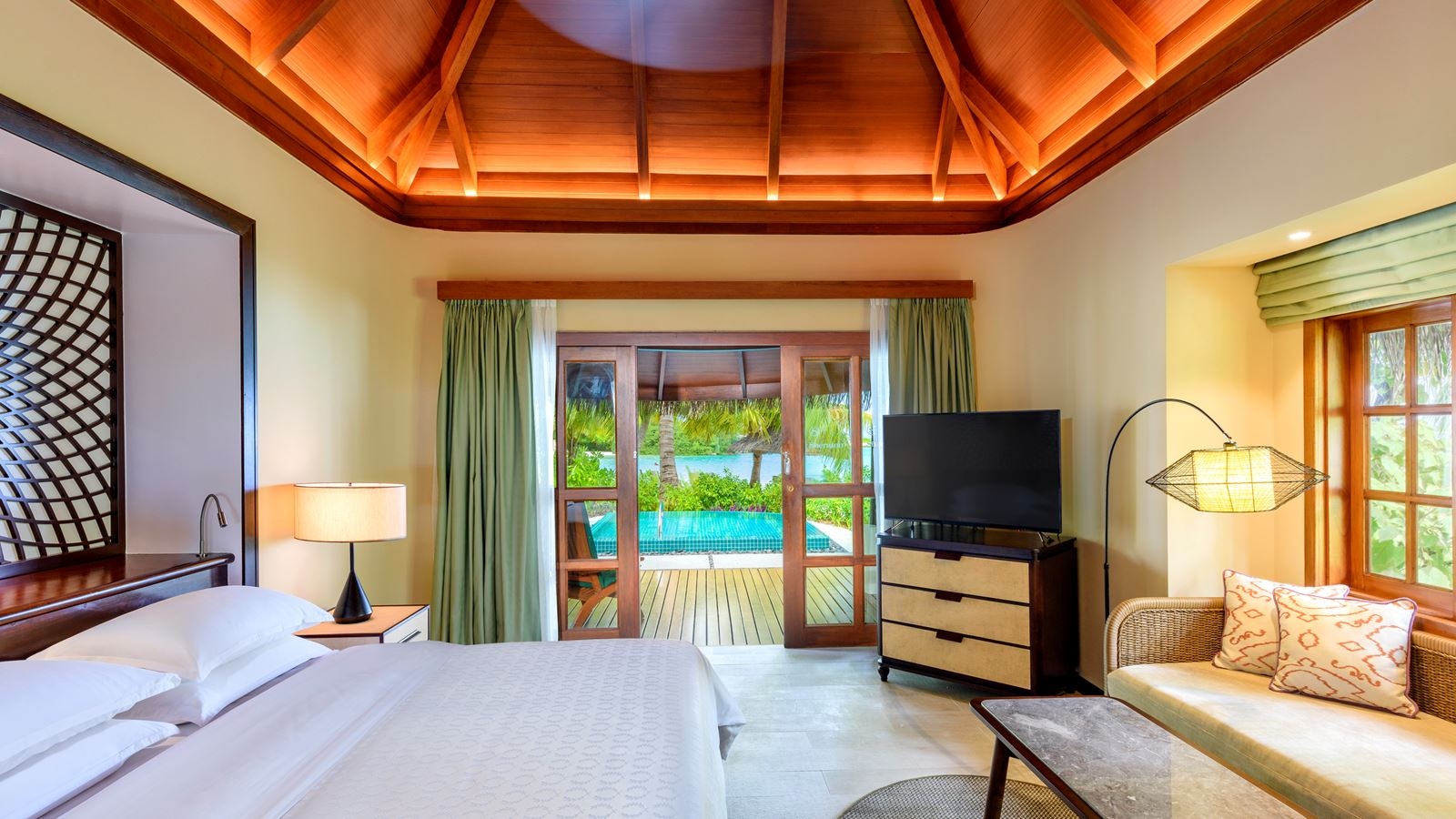 rooms-cottage-with-pool