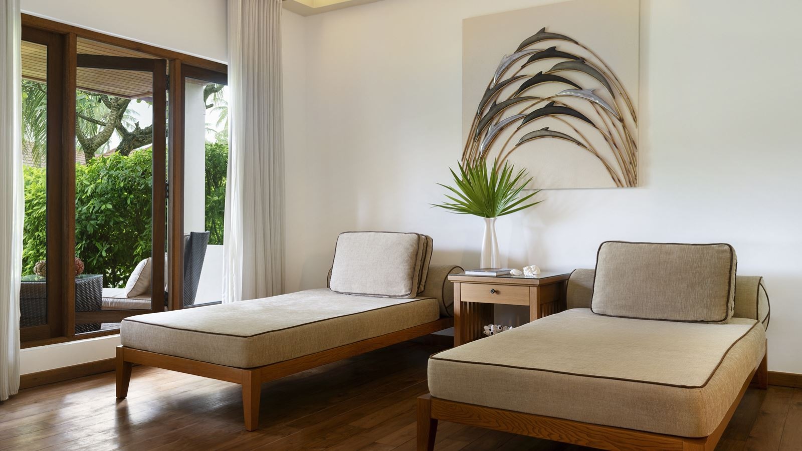 rooms-garden-pool-villa