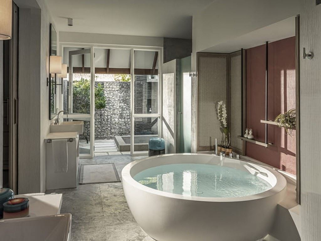 rooms-two-bedroom-oceanfront-villa