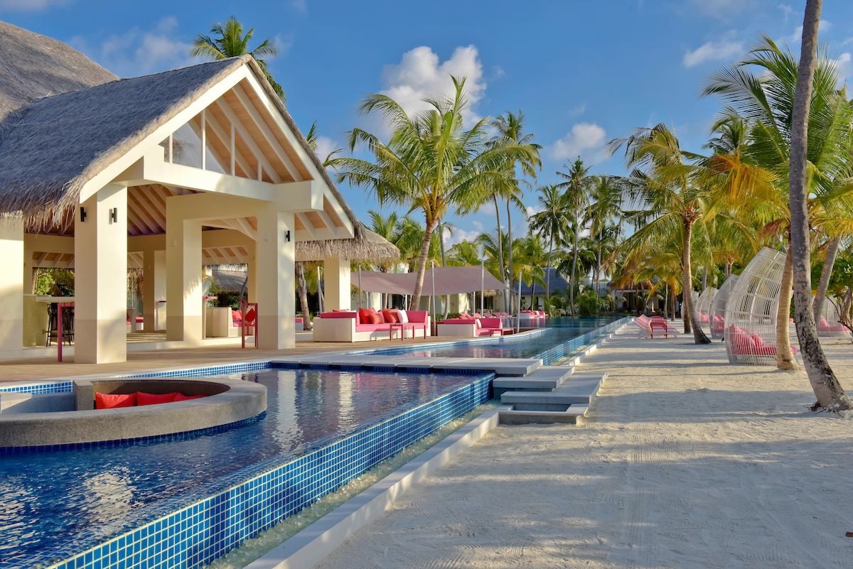 pools-outdoor-pool