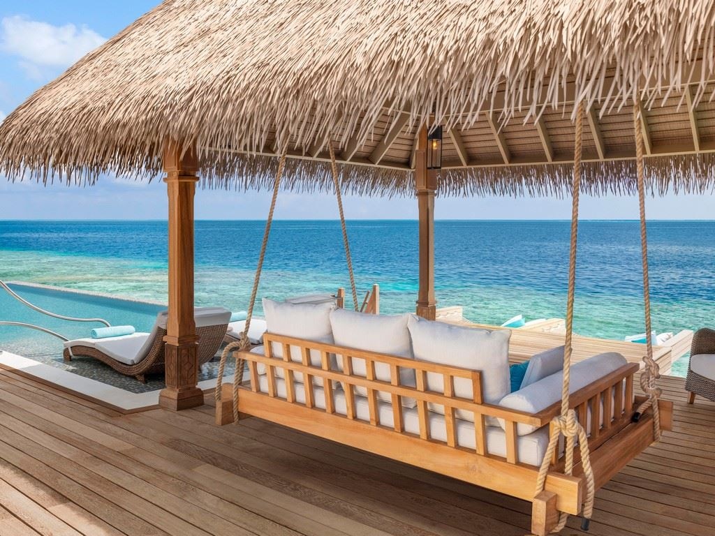 rooms-over-water-villa-with-pool