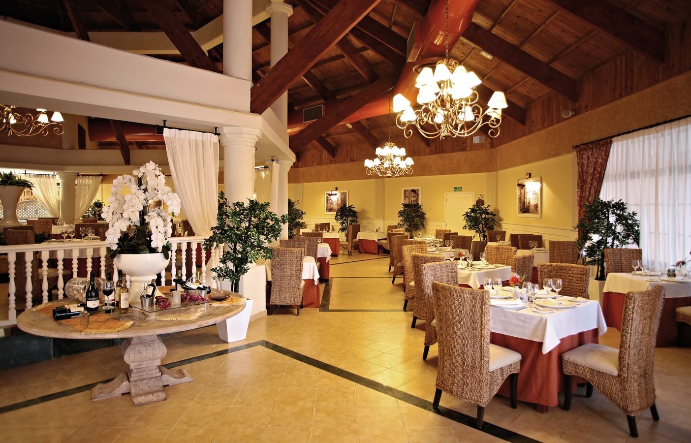 restaurants-capriccio-restaurant