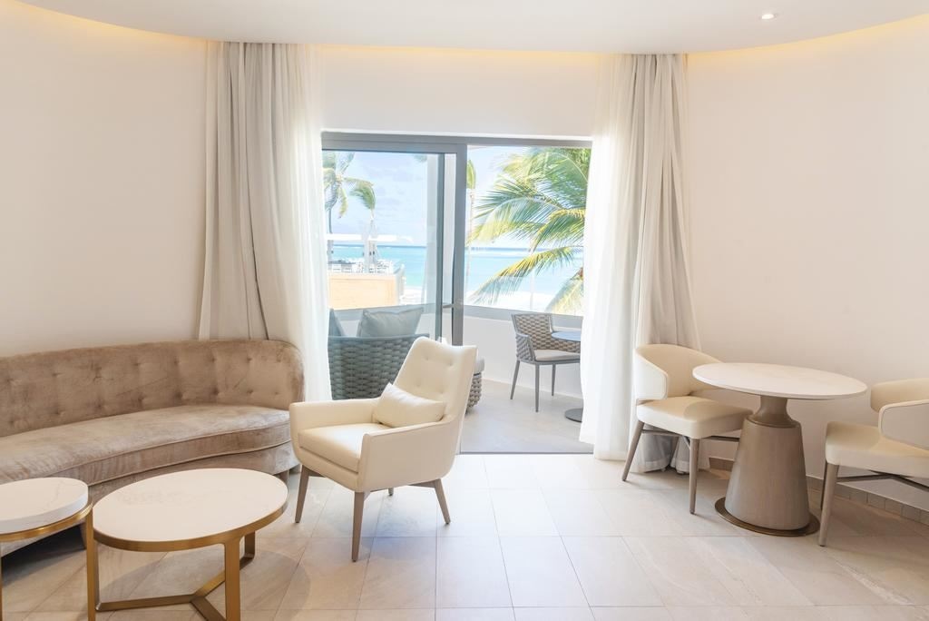 rooms-honeymoon-platinum-suite
