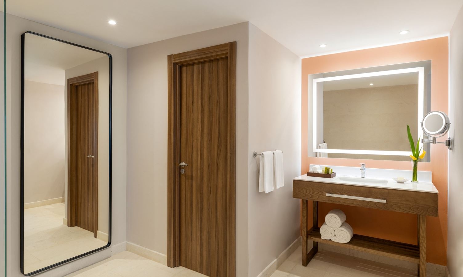 rooms-preferred-club-swim-out-garden-view