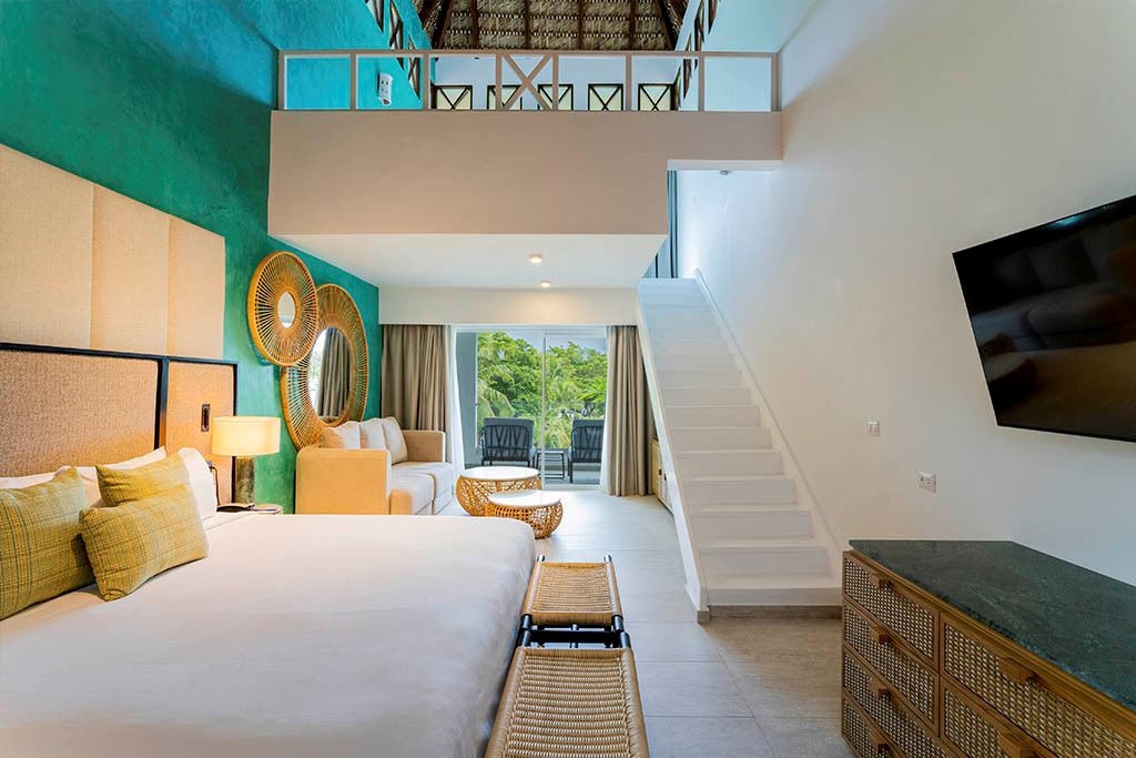 rooms-honeymoon-suite