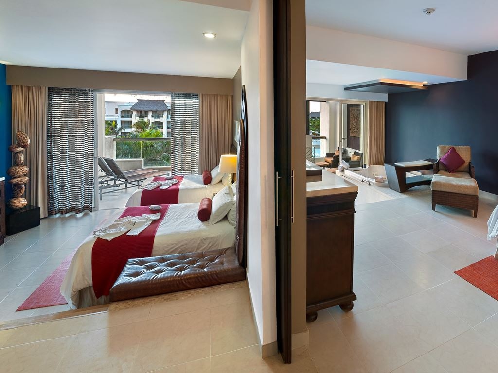 rooms-rock-family-suite-two-bedroom