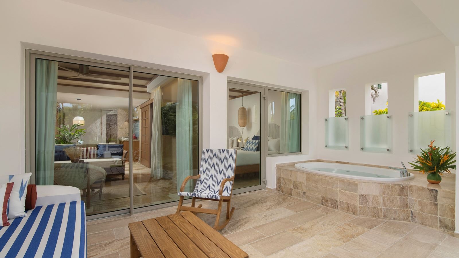 rooms-suite-zel-swimup