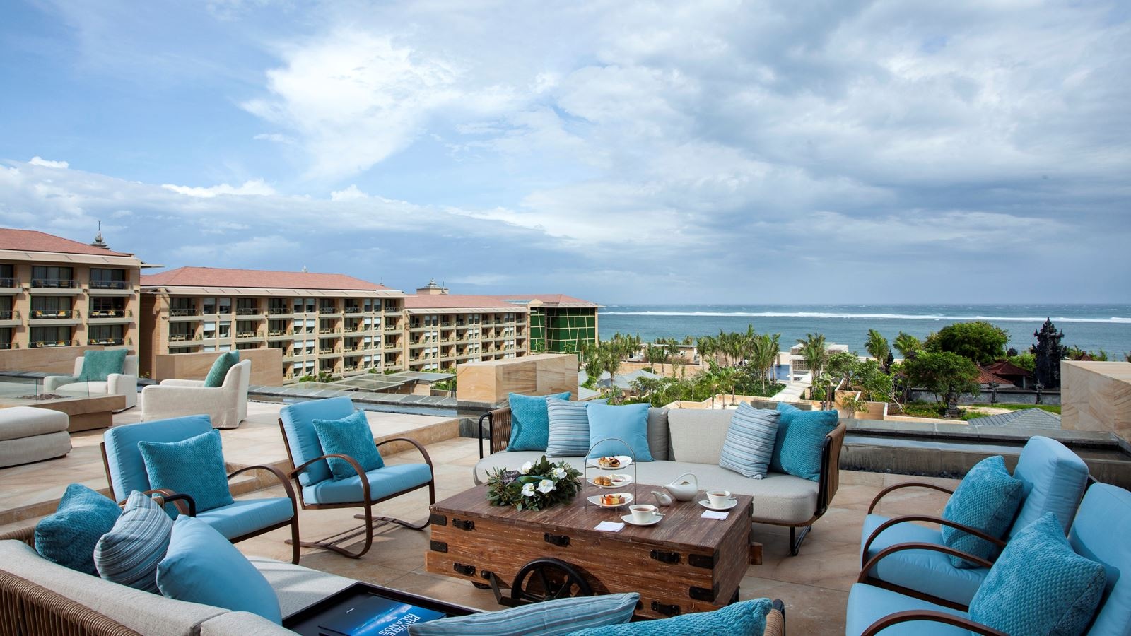 bars-cascade-lounge