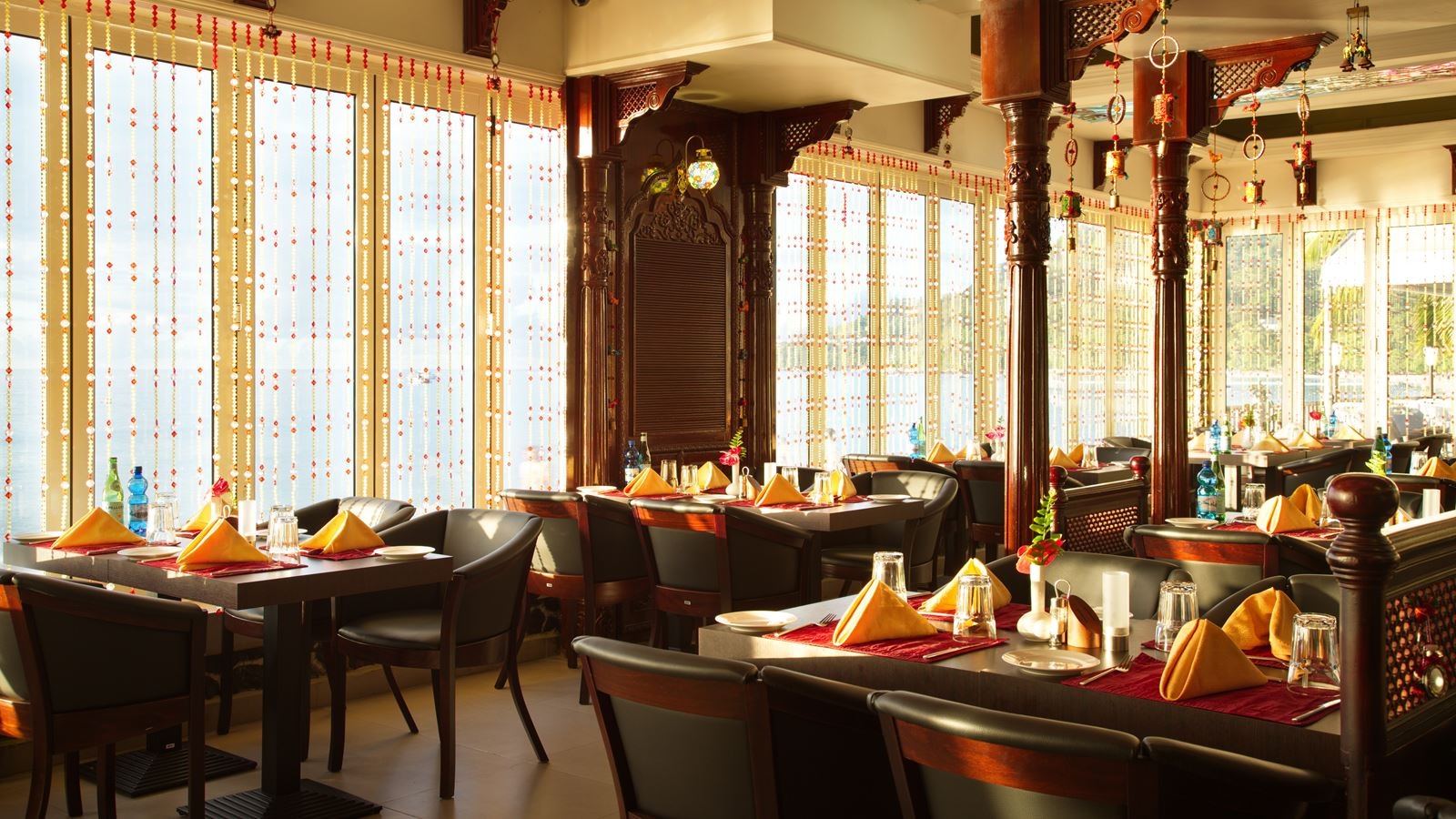 restaurants-restaurants