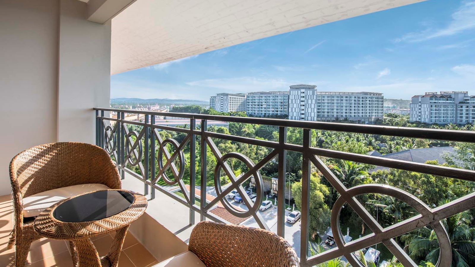 rooms-room-deluxe-ocean-view