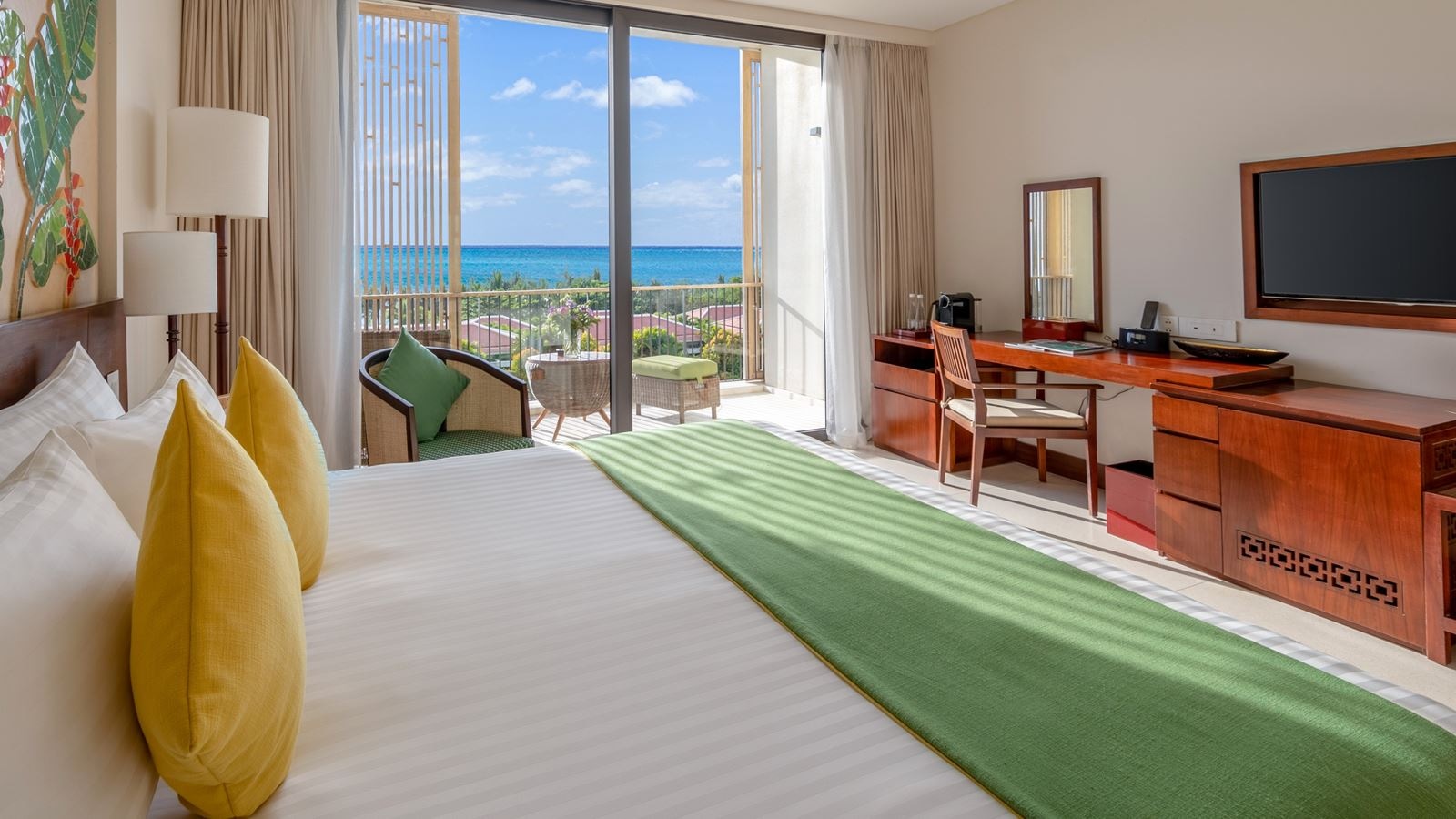 rooms-premium-deluxe-sea-view