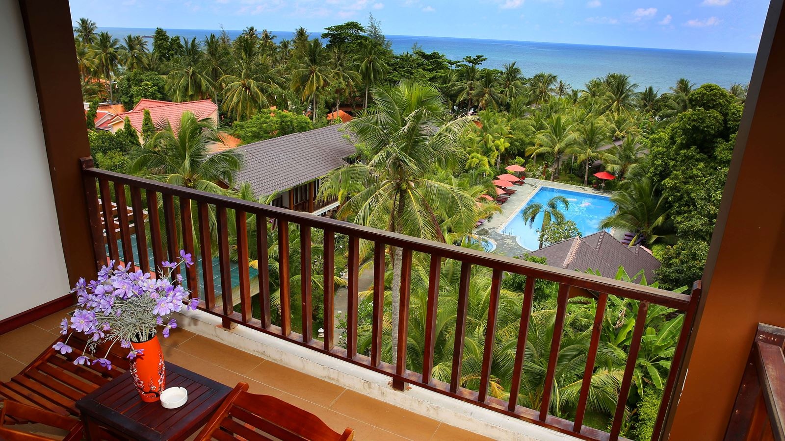 rooms-deluxe-ocean-view-with-balcony-child-without-extra-bed