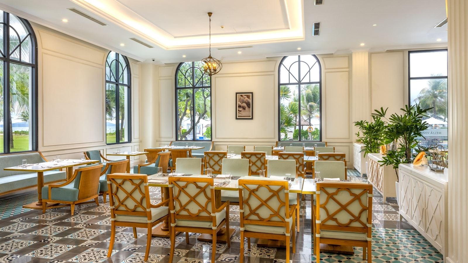 restaurants-cape-nao-1