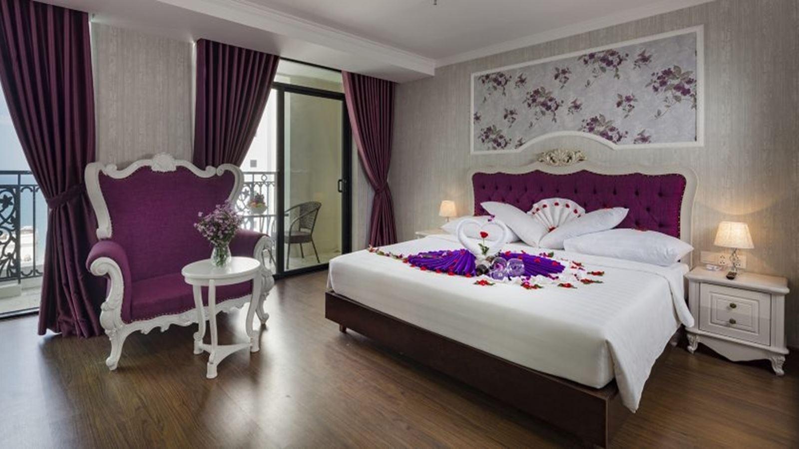 rooms-central-suite-child-without-extra-bed