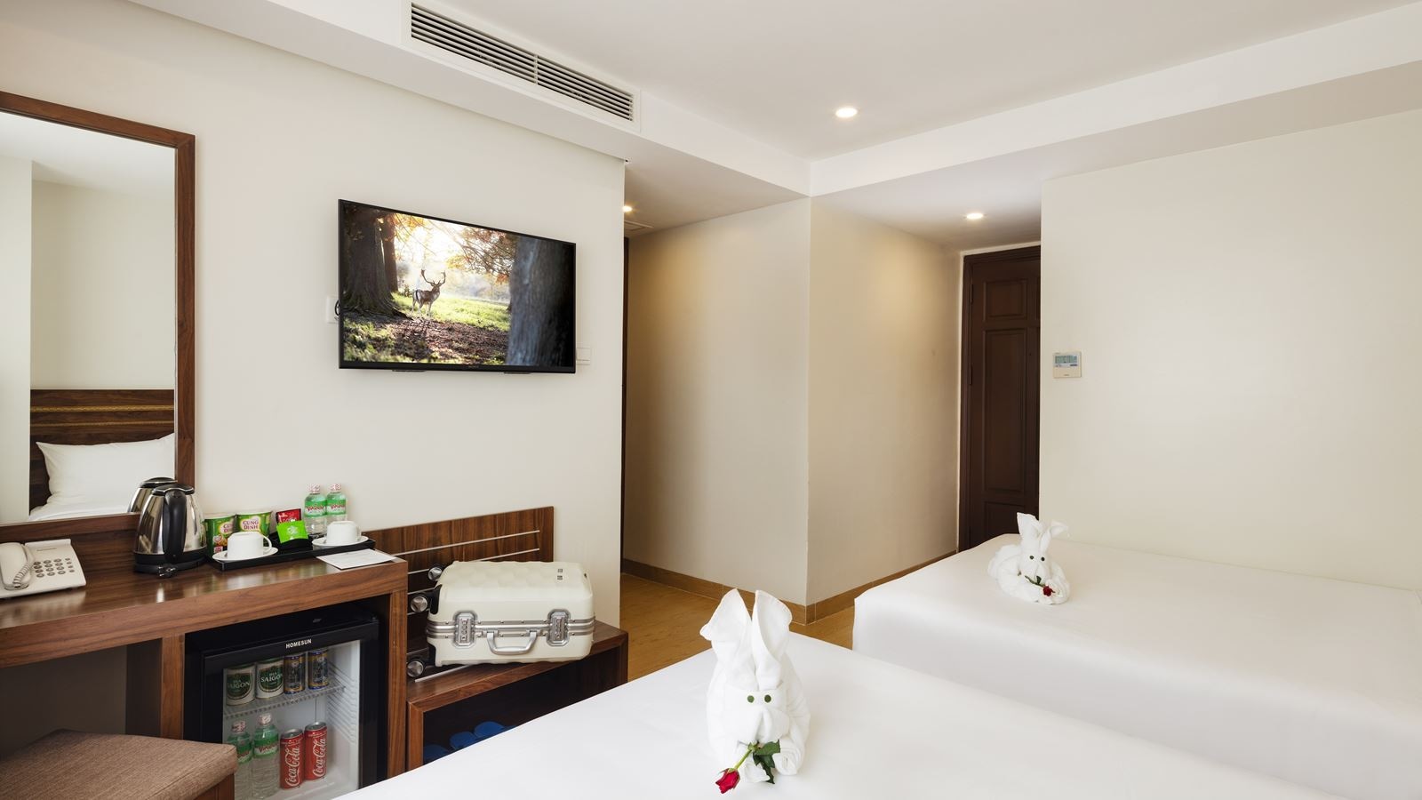 rooms-superior-city-view