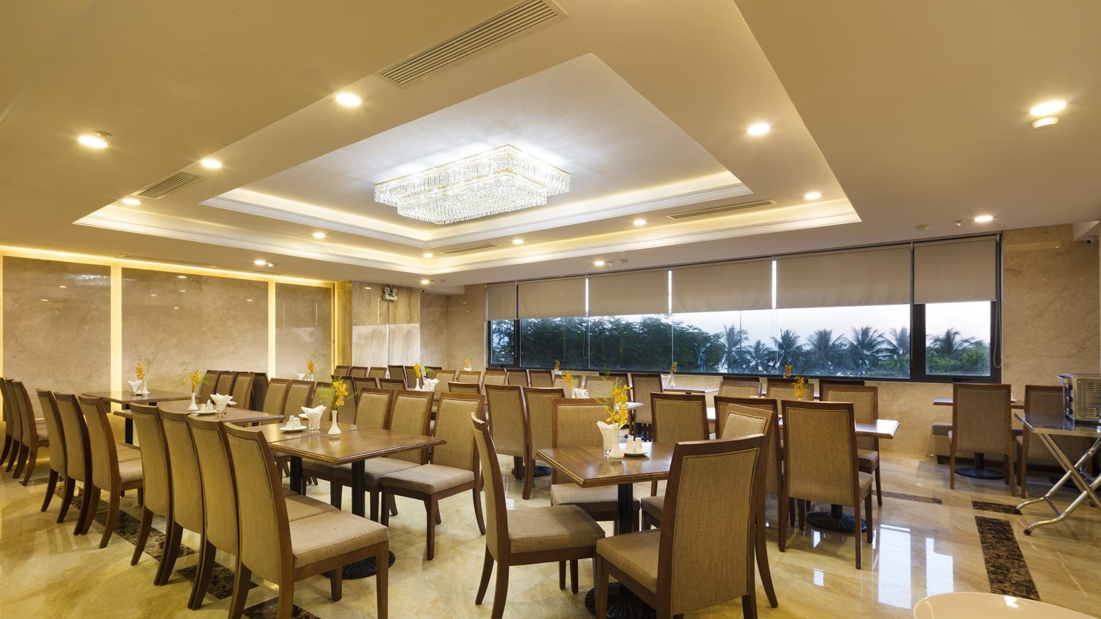 restaurants-sea-pearl-restaurant