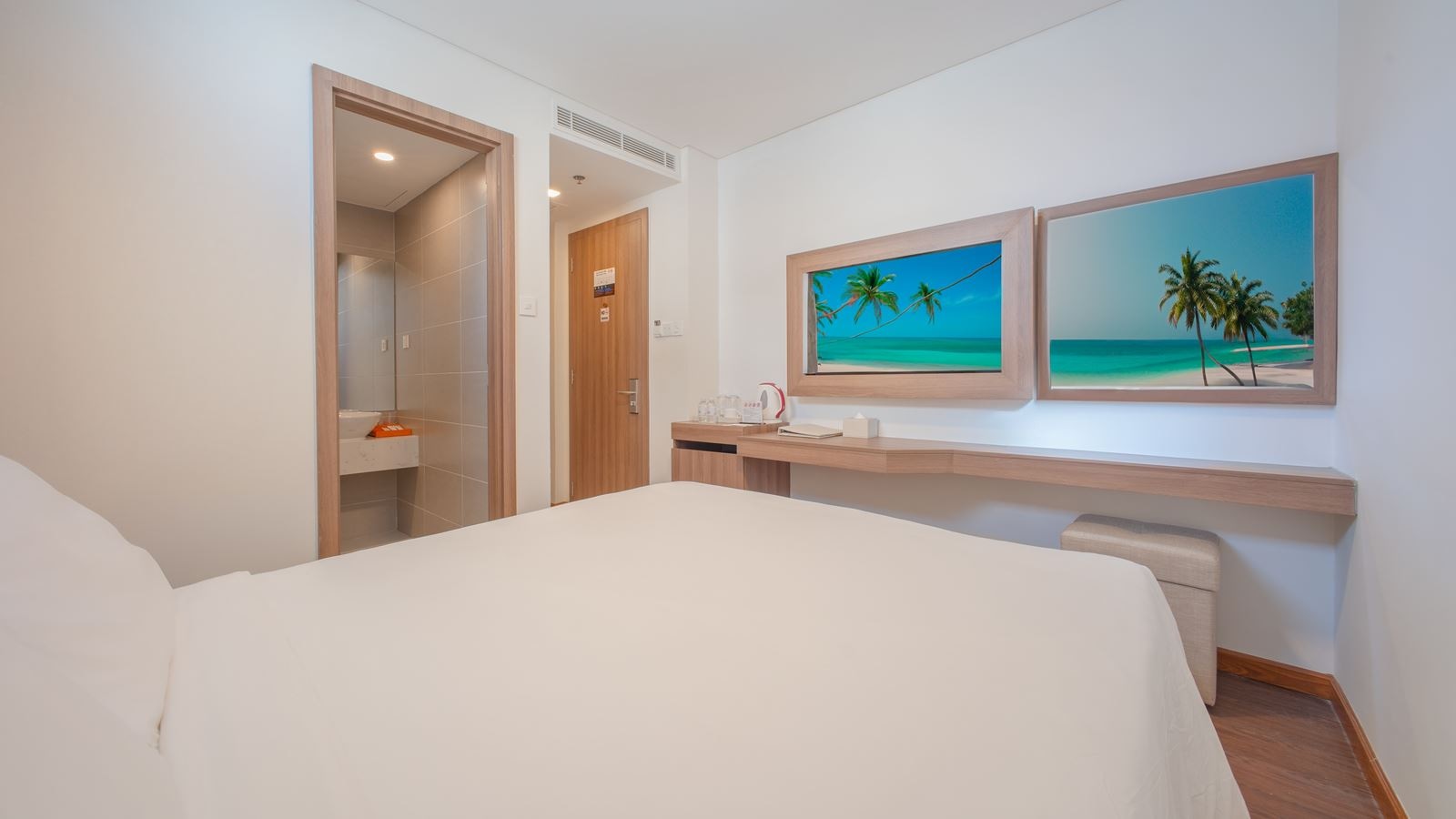 rooms-standard-no-window-child-without-extra-bed
