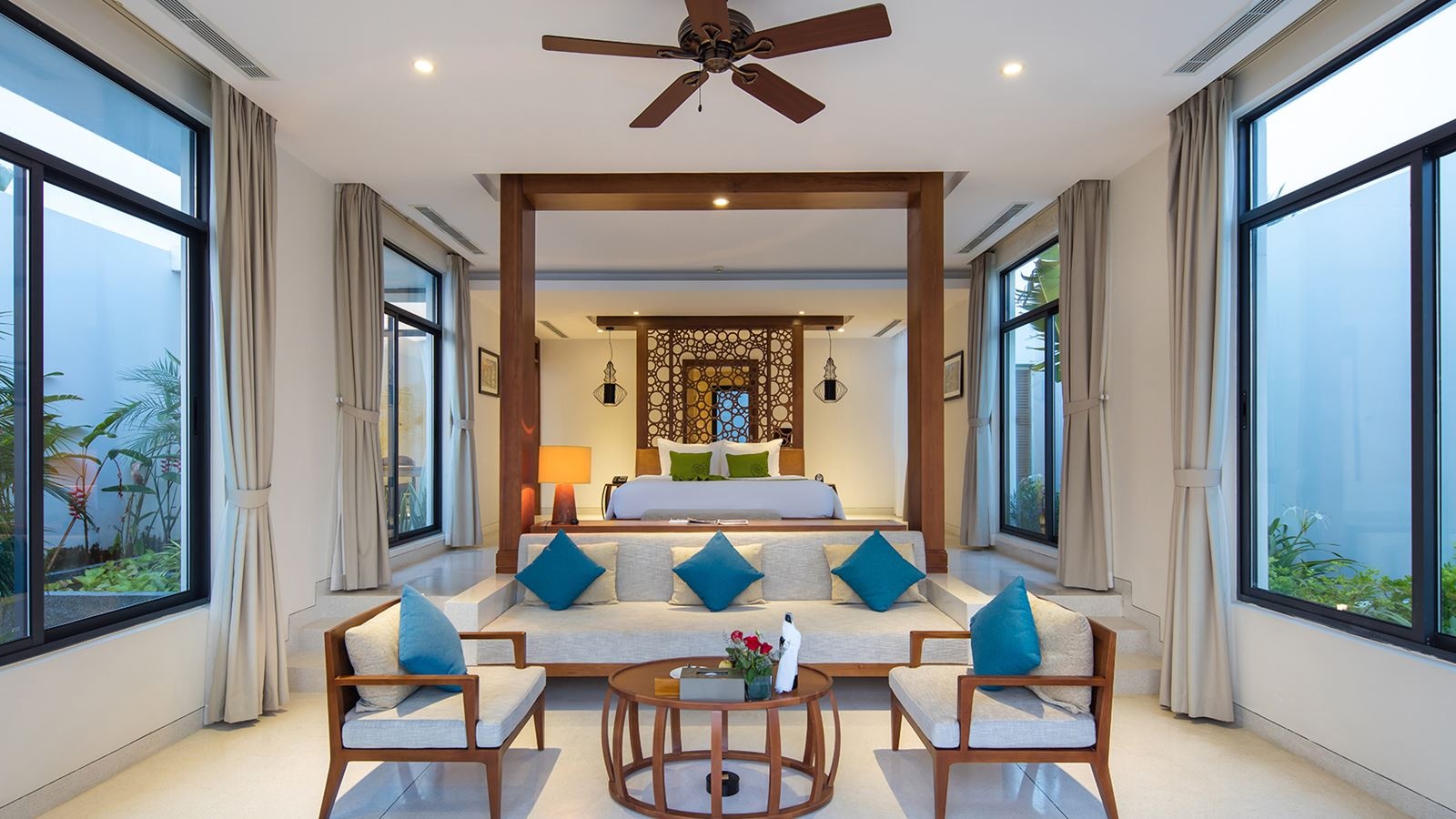 rooms-pool-villa