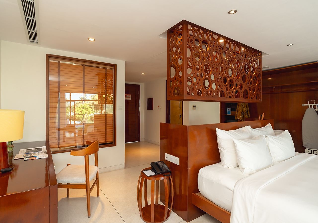 rooms-terrace-pool-suite