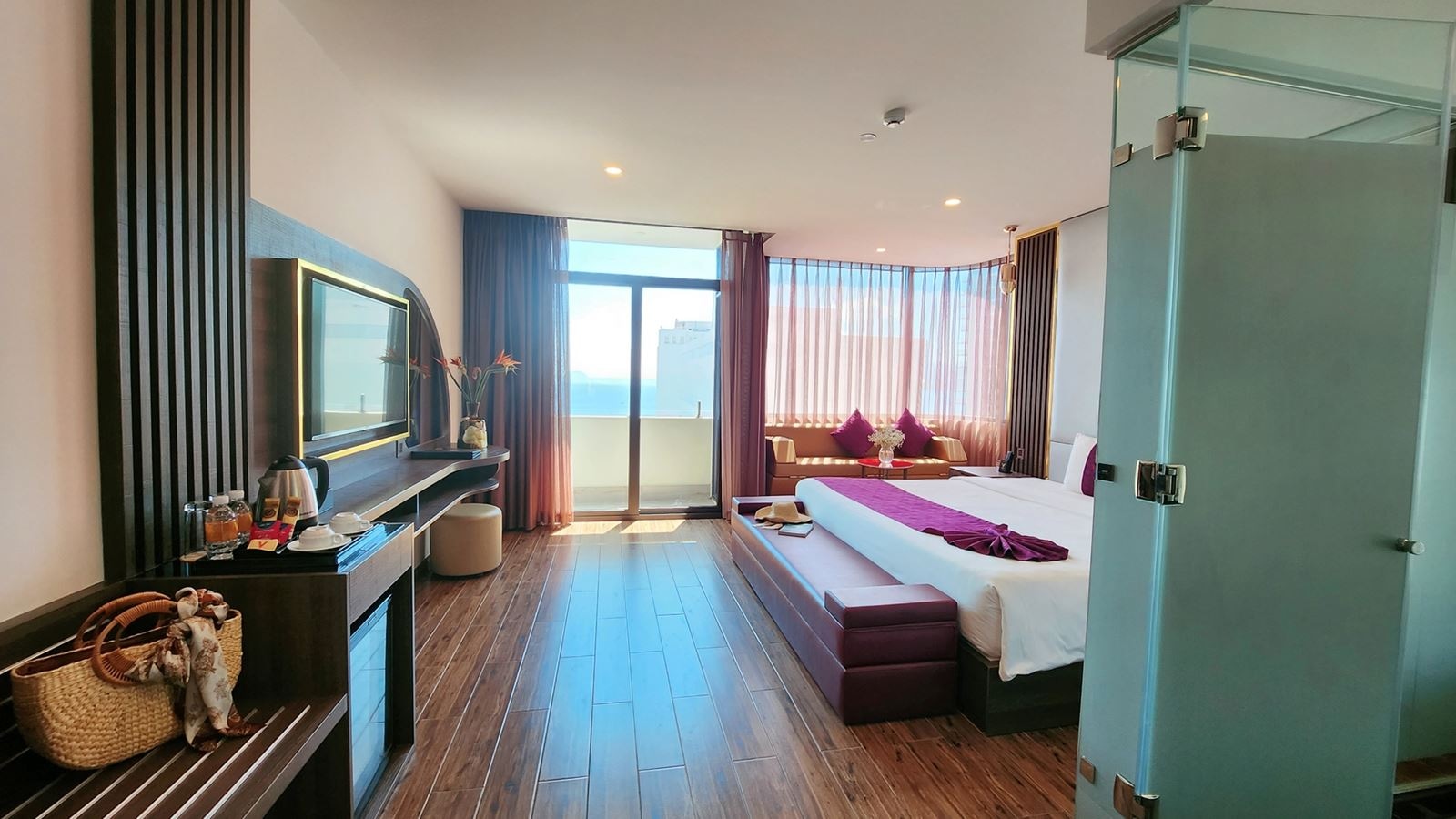 rooms-executive-partial-seaview
