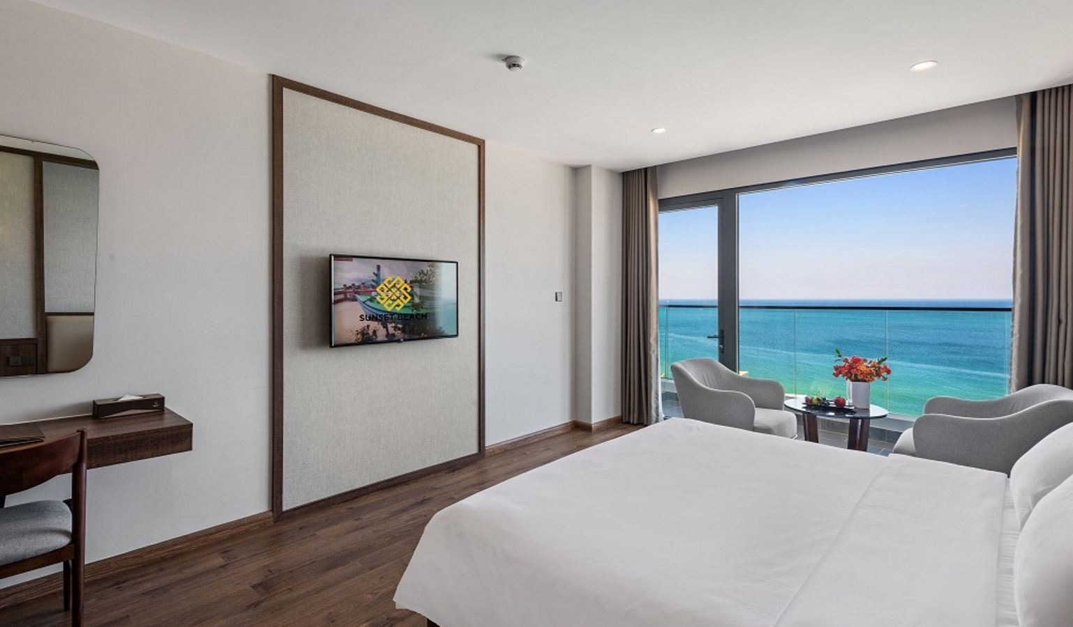 rooms-deluxe-ocean-panorama-child-without-extra-bed