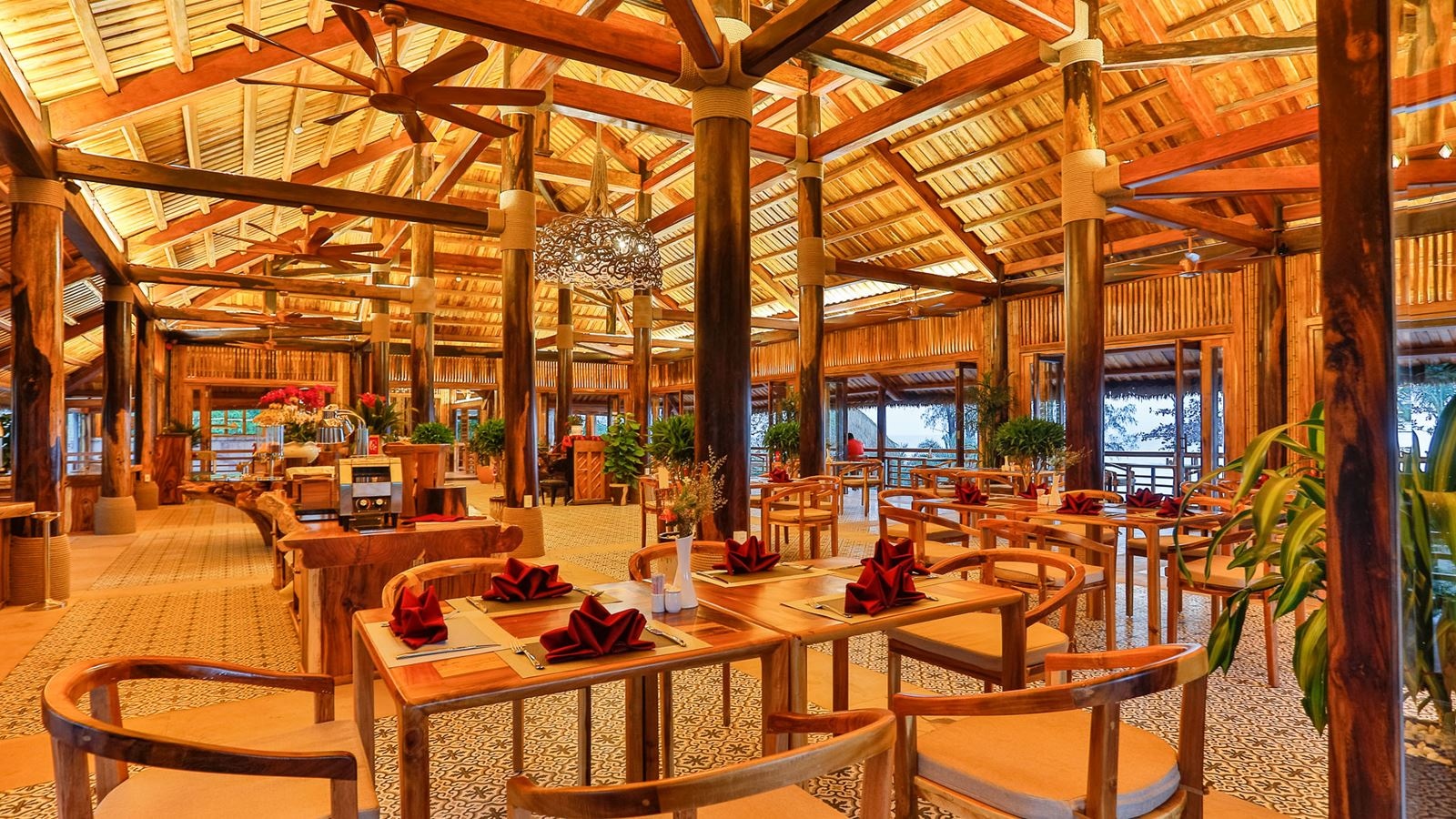 restaurants-tree-house-restaurant