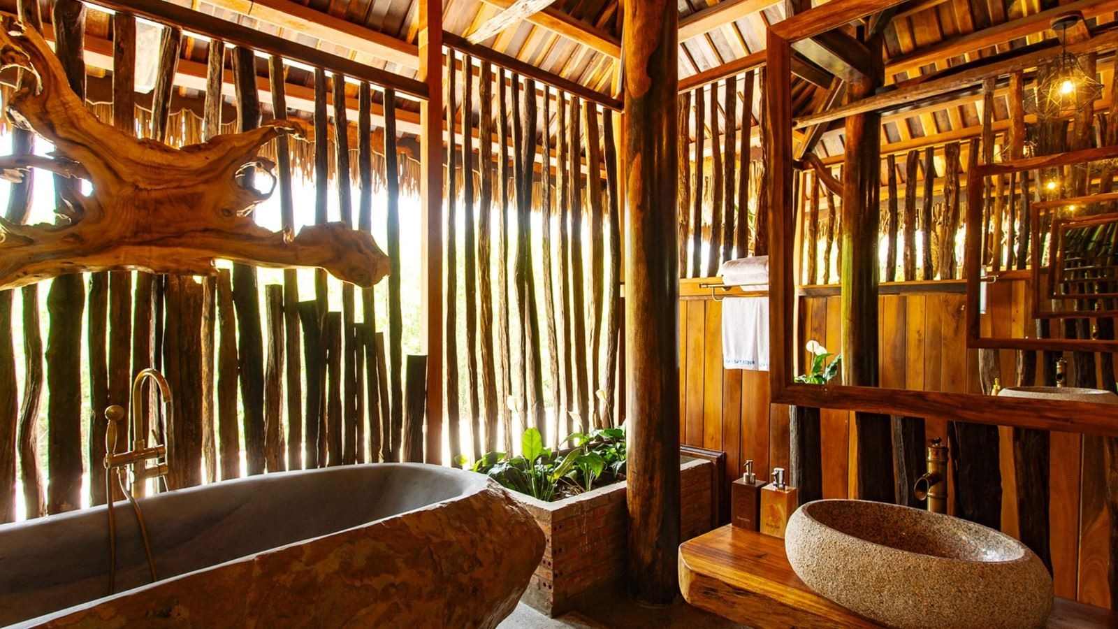 rooms-jungle-bungalow