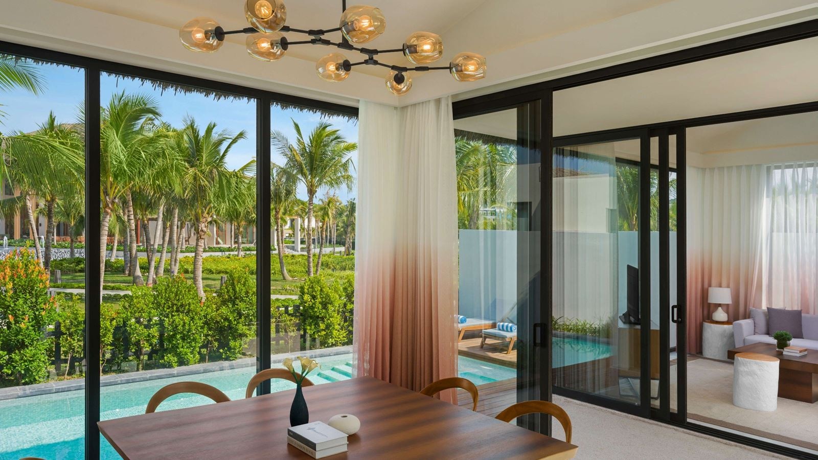 rooms-4bedroom-deluxe-pool-villa-child-without-extra-bed