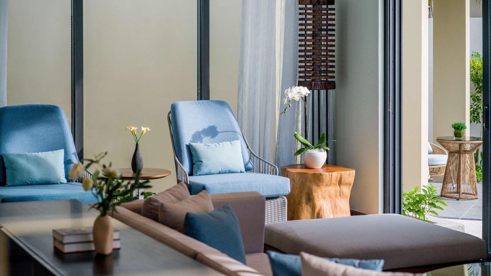 rooms-4bedroom-grand-deluxe-pool-villa-child-without-extra-bed