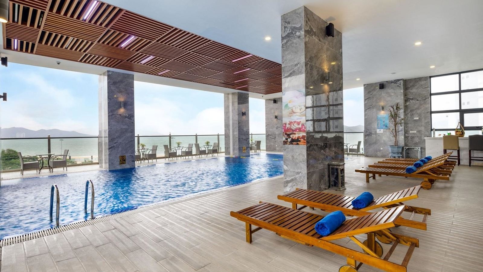 pools-indoor-pool