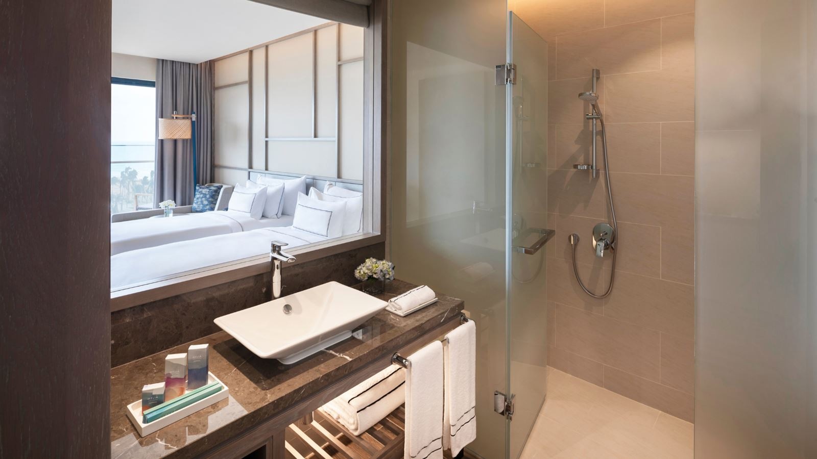 rooms-deluxe-garden-view