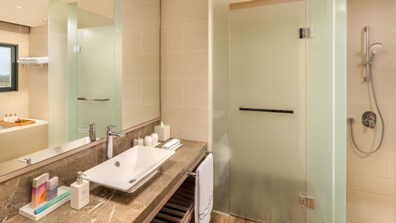 rooms-2bedroom-suite-ocean-view