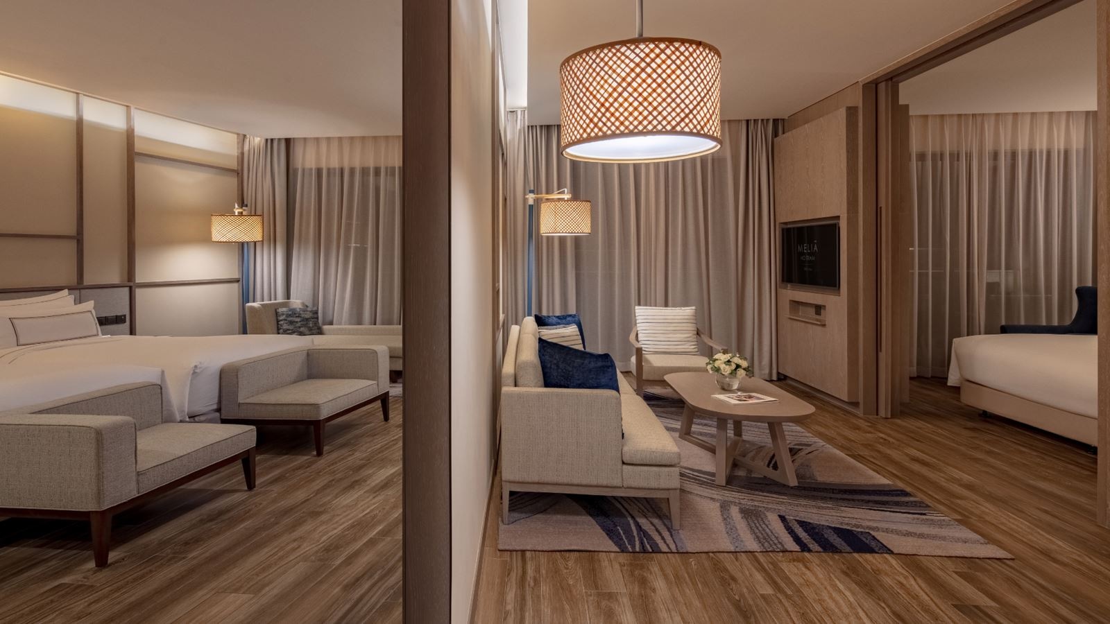 rooms-2bedroom-family-suite-ocean-view