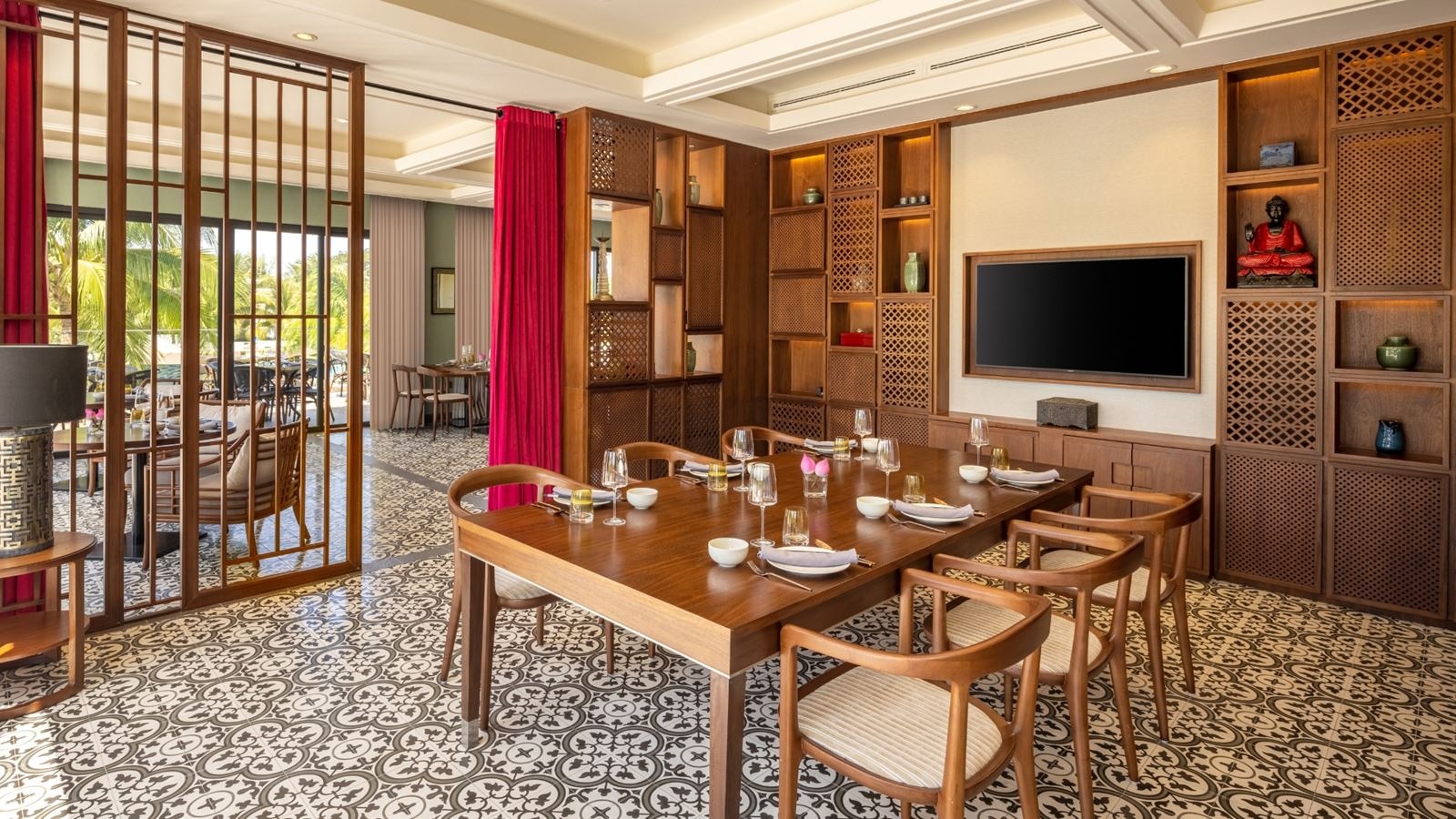 restaurants-restaurants